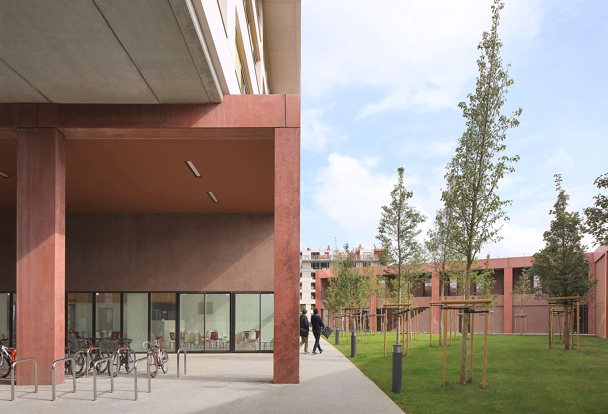 STUDENT RESIDENCE AND UNIVERSITY CANTEENS 