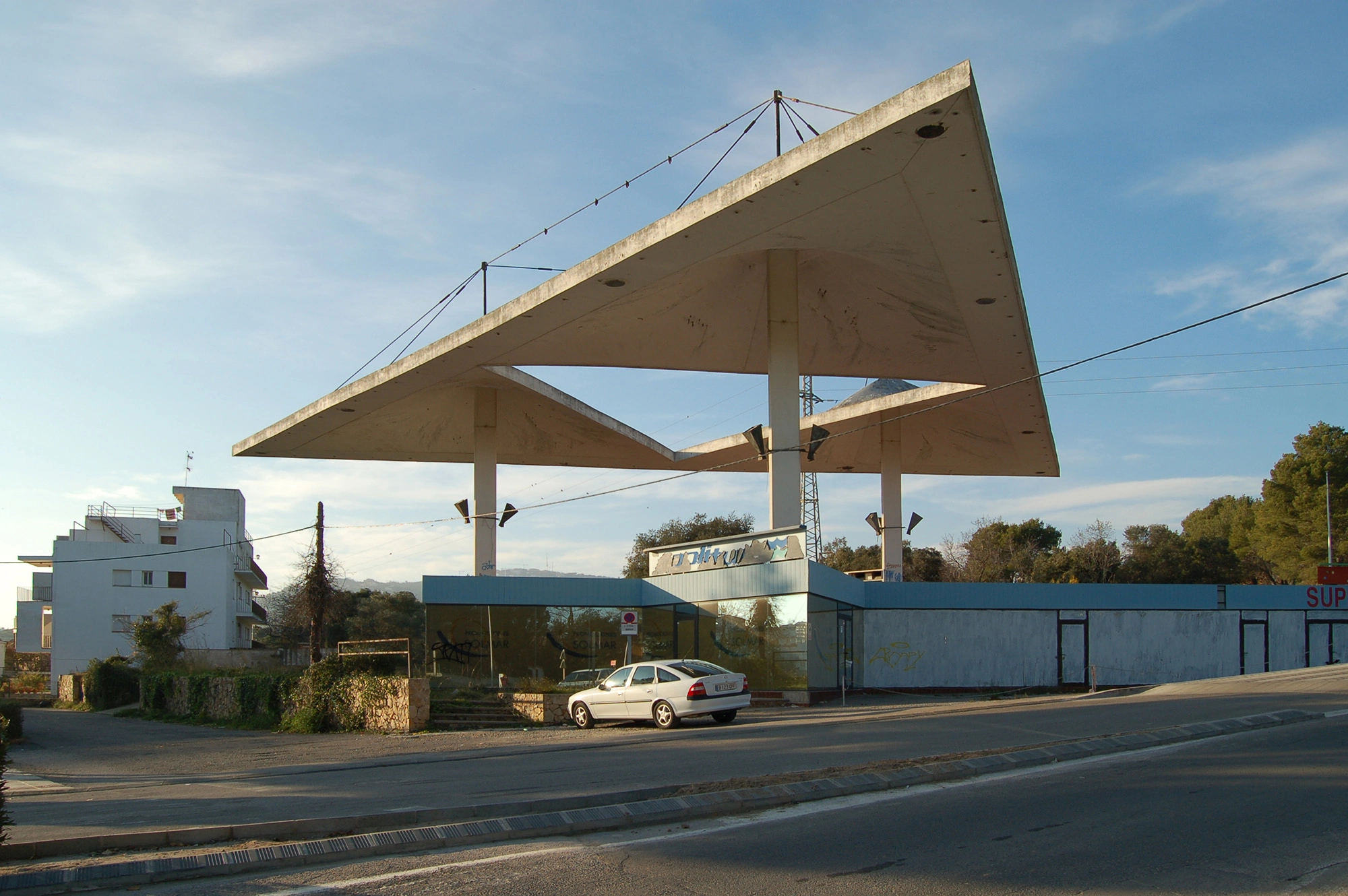 Enseigne décorée