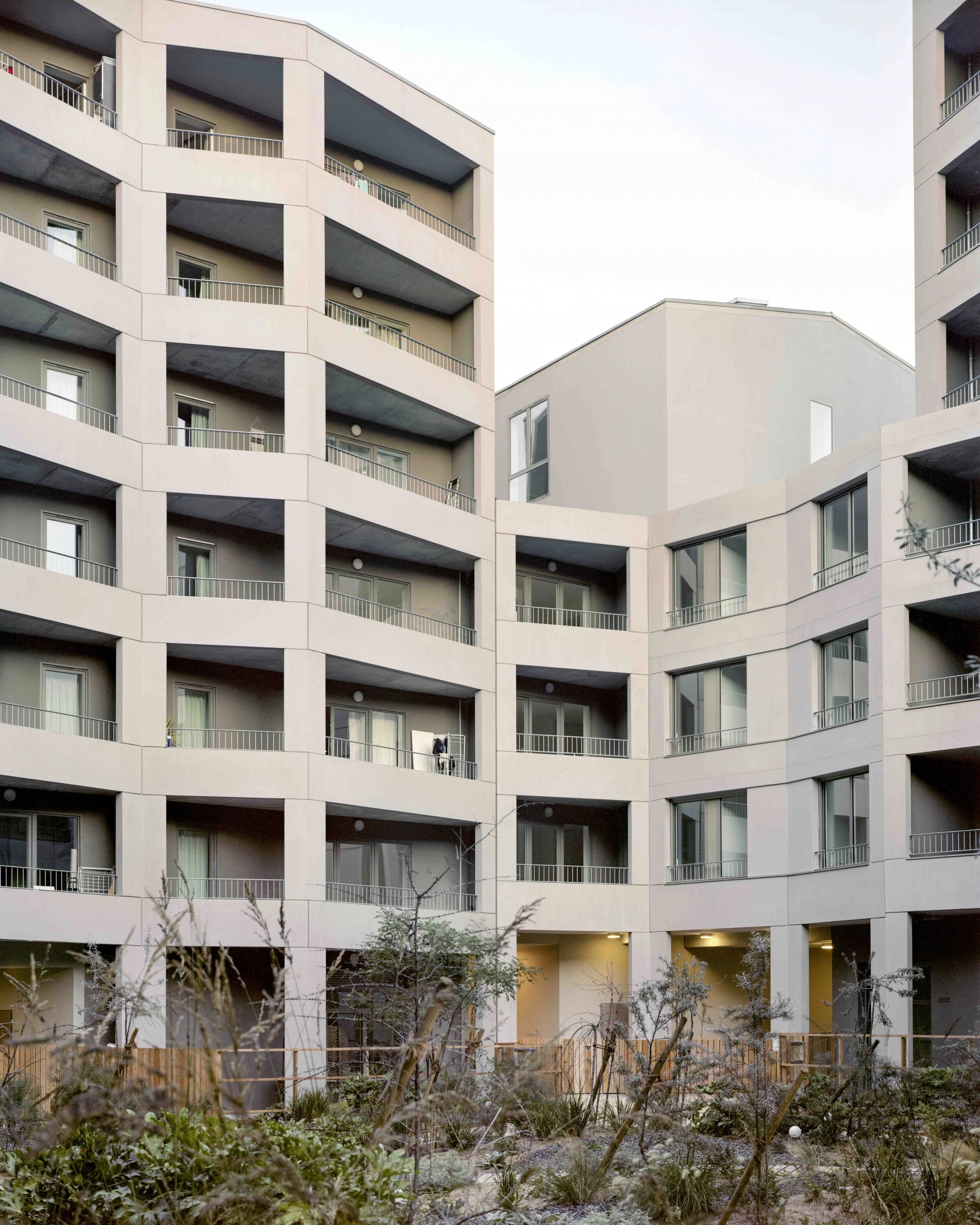 LOGEMENTS COLLECTIFS - PRAIRIE AU DUC - 7 