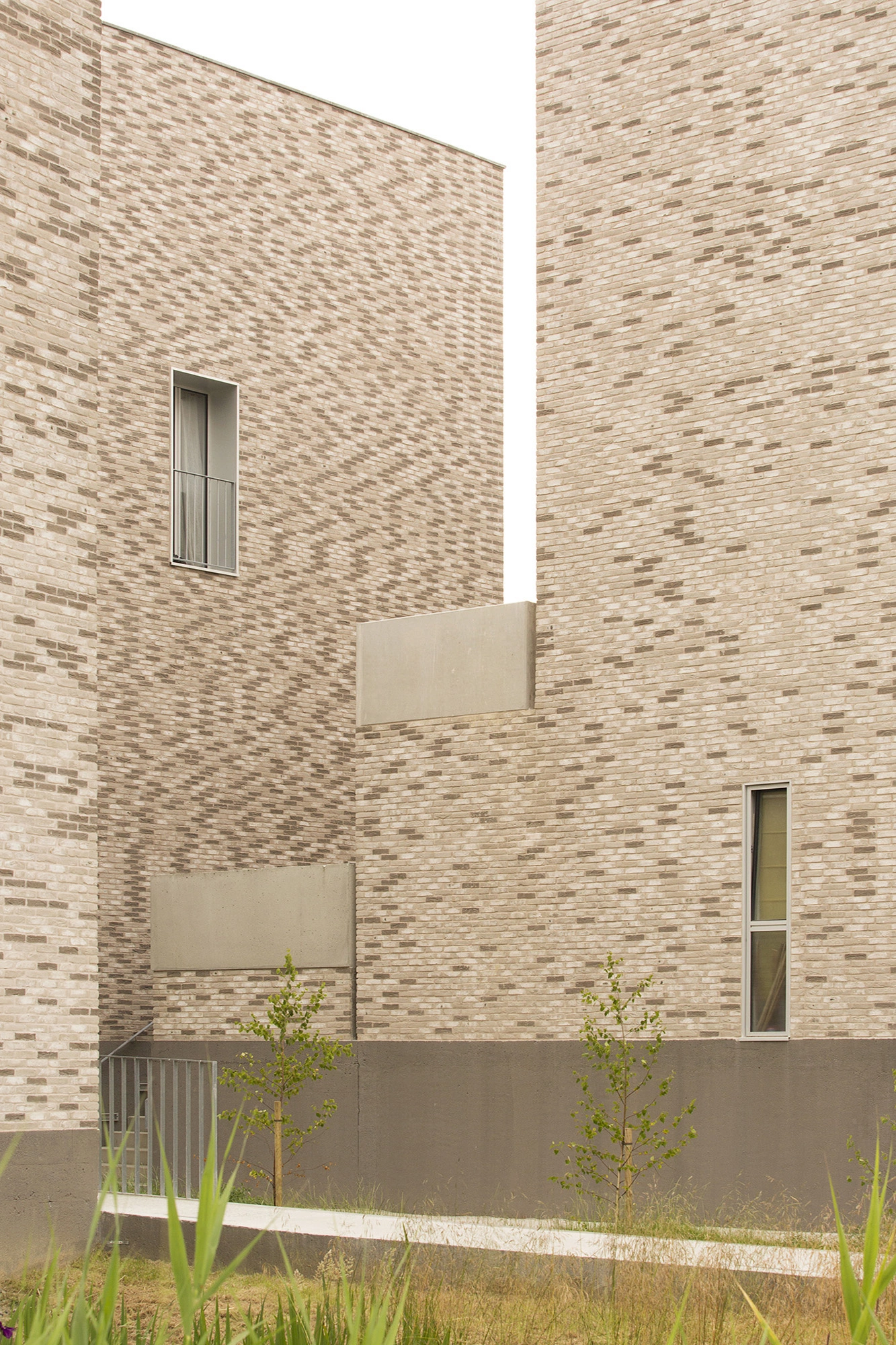 COLLECTIVE HOUSING UNITS - BOTTIERE CHENAIE - 6 