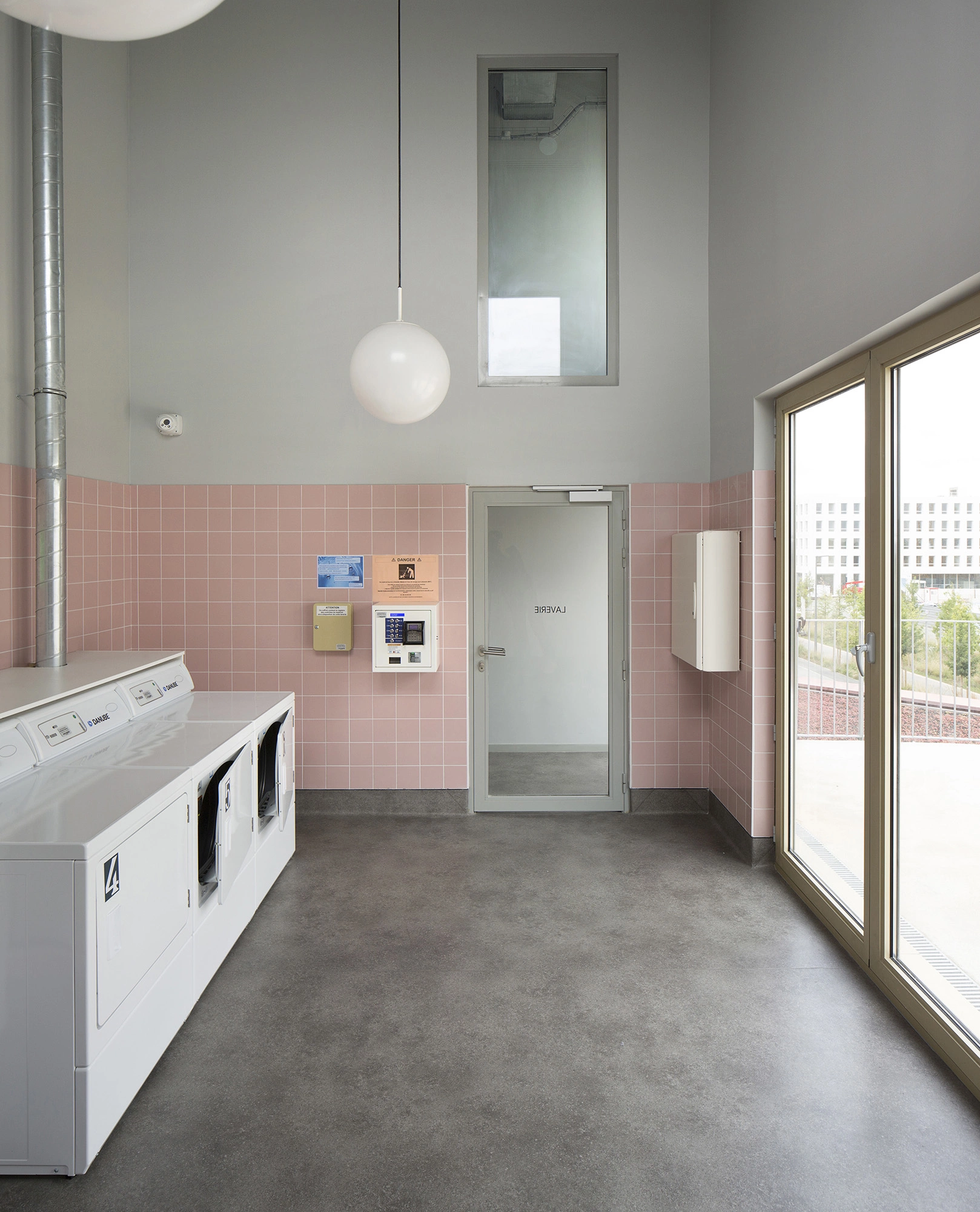 STUDENT RESIDENCE AND UNIVERSITY CANTEENS - 9 