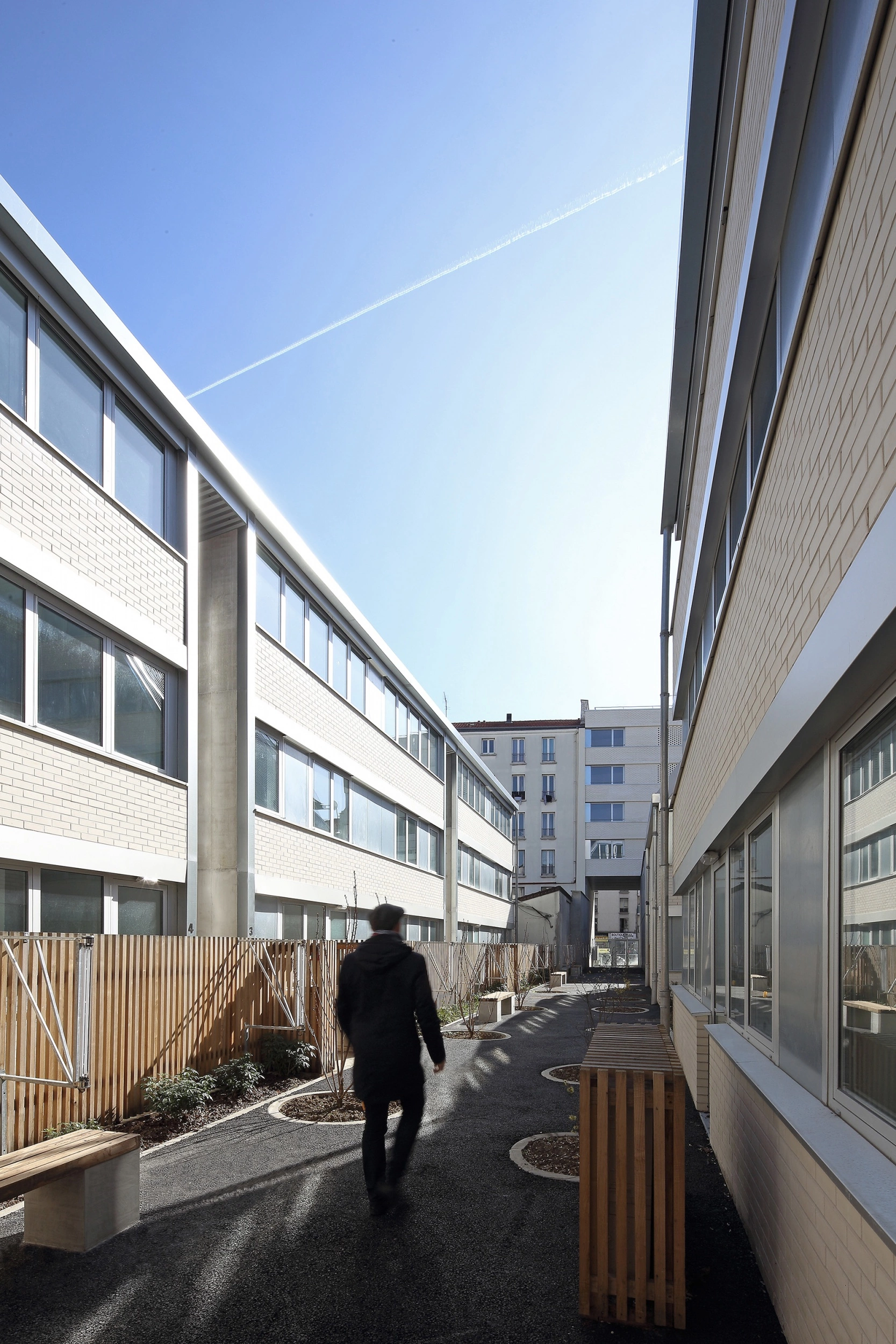 LOGEMENTS COLLECTIFS - JAURES - 2 