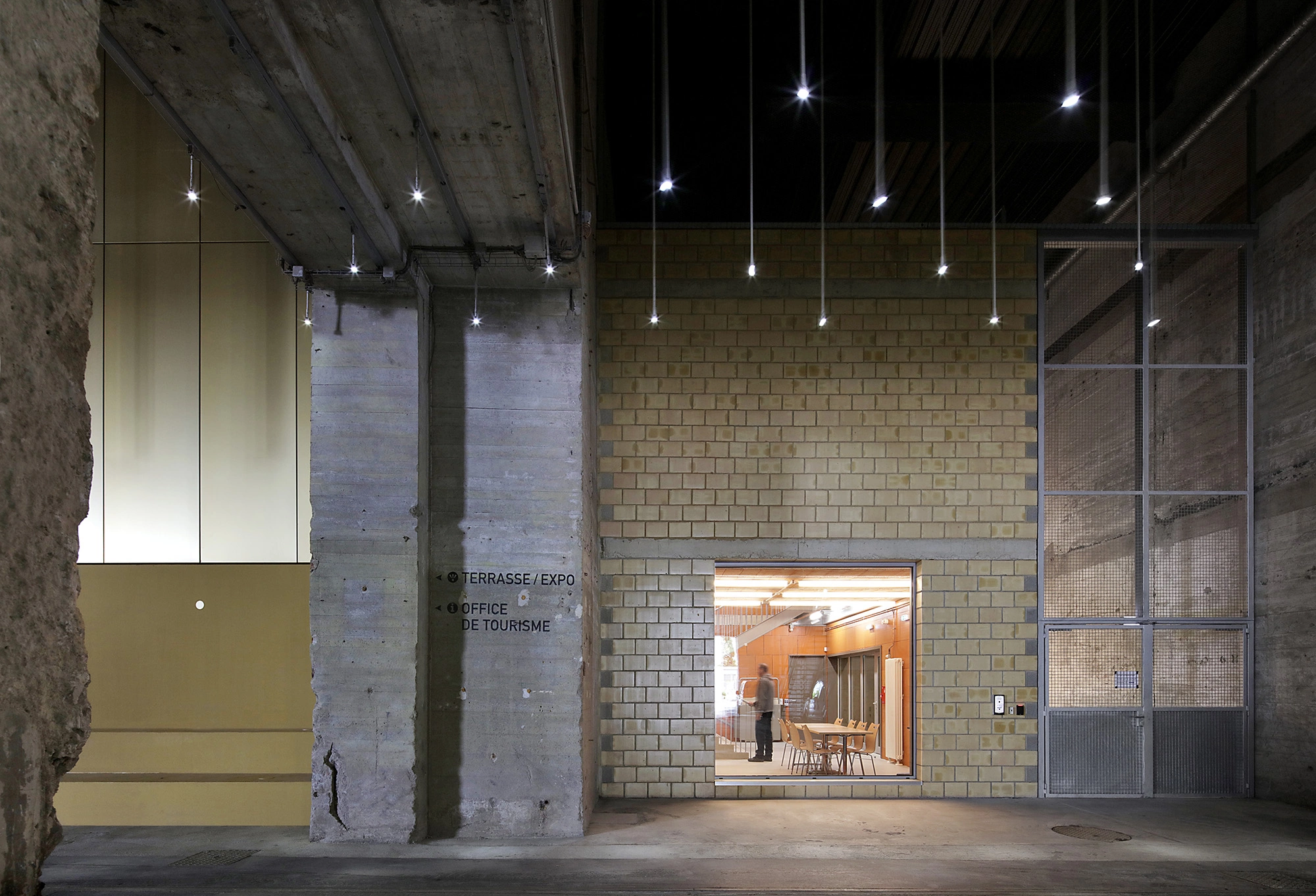 ALVEOLE 12 - SALLE POLYVALENTE - 4 