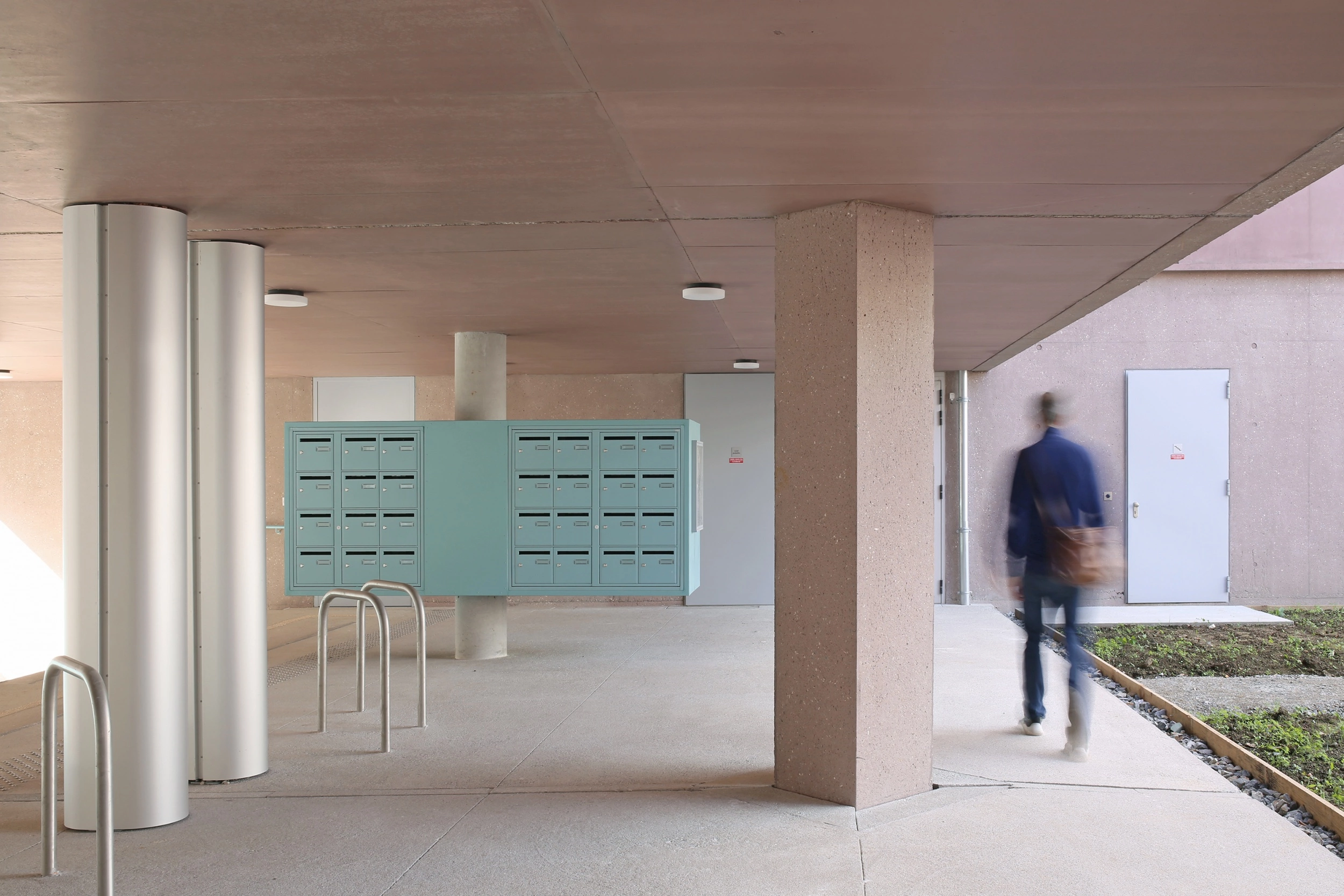 COLLECTIVE HOUSING UNITS - MELLINET - 12 